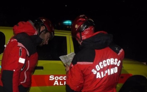 Escursionisti bloccati nella neve sul Baldo: recuperati nella notte