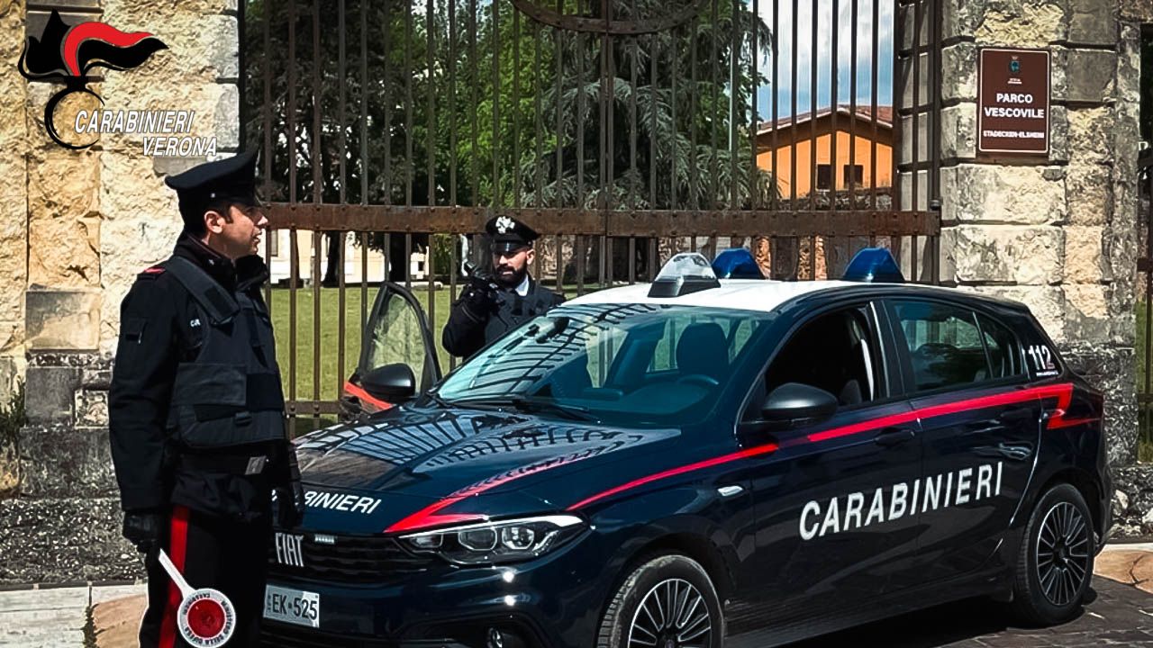 21enne arrestato per rapina, violenza sessuale e detenzione di stupefacenti